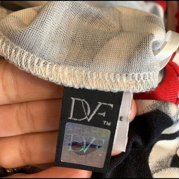 DVF Diane Von Furstenberg Ruri Chain Print Dress 2 - Picture 5 of 7